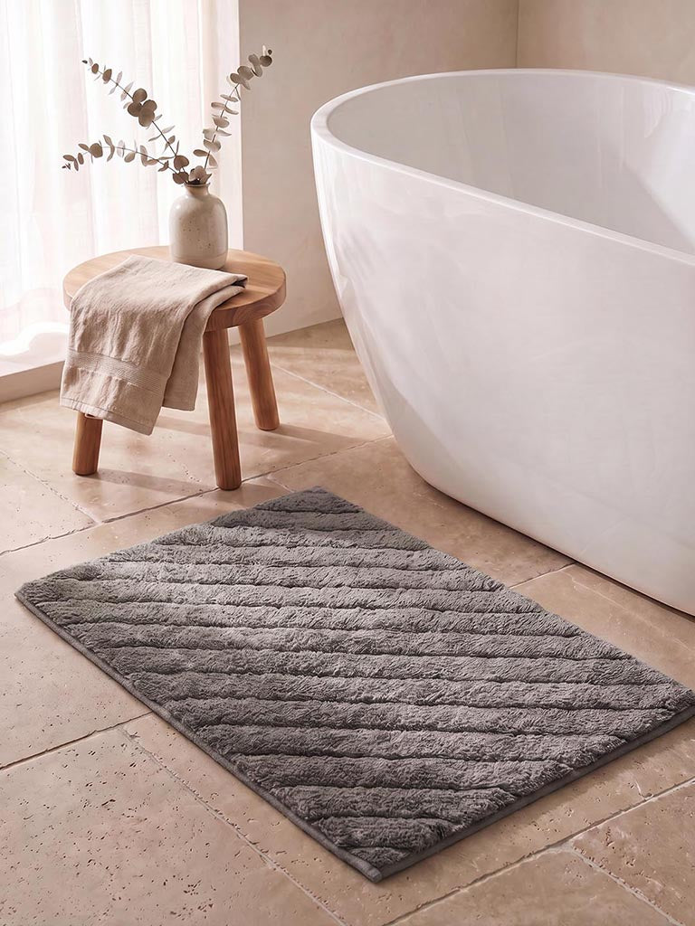 Westside Home Charcoal Diagonal Striped Bath Mat