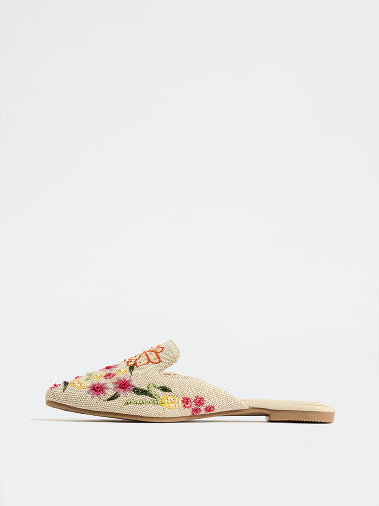 LUNA BLU Cream Floral Embroidered Mules