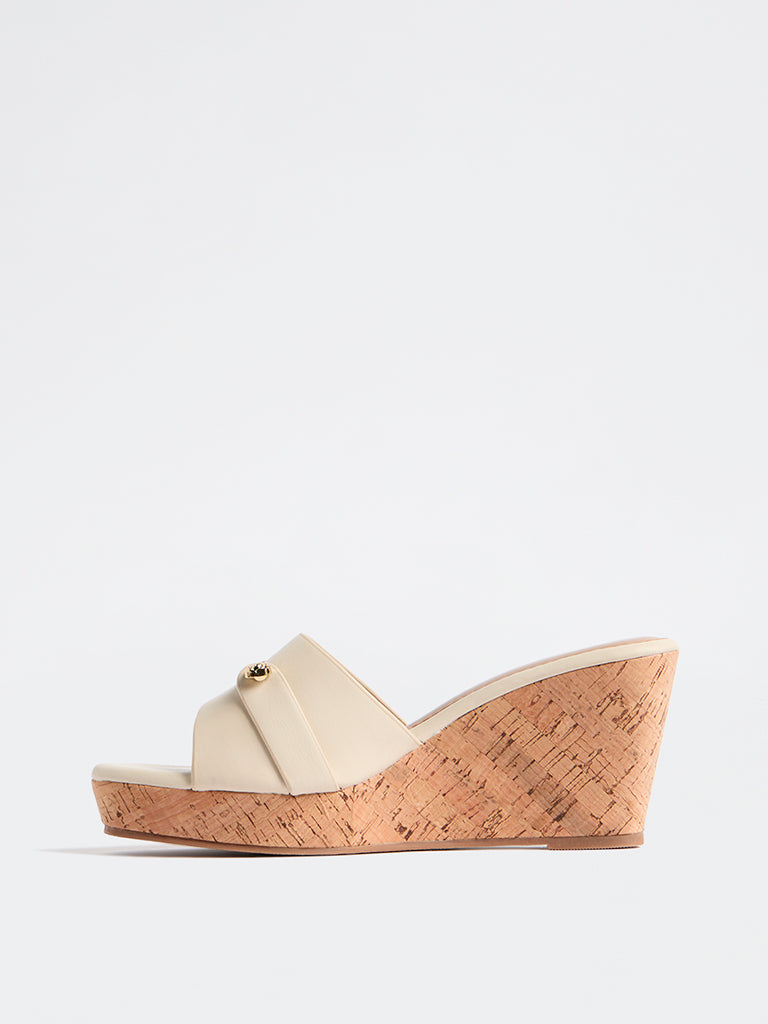 LUNA BLU Ivory Wedge Heel Sandals