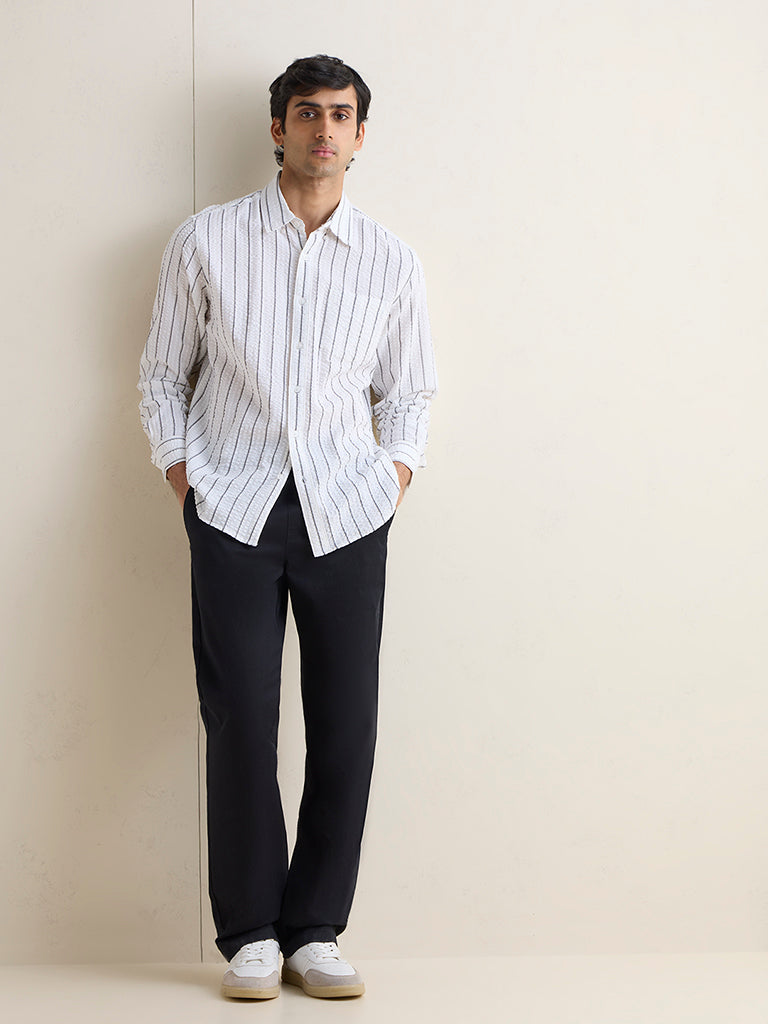 WES Casuals Cotton-Blend Black Relaxed-Fit Mid-Rise Chinos