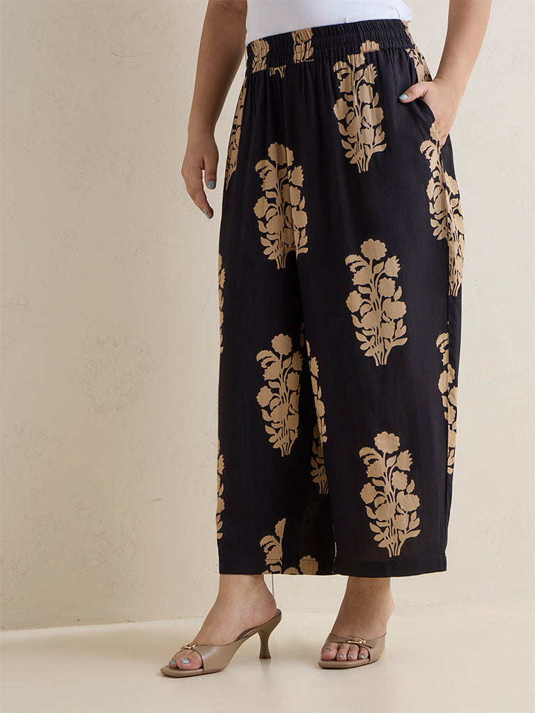 Diza Black Floral Printed Palazzos
