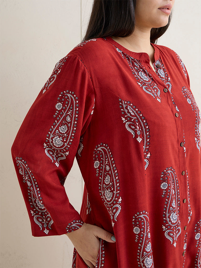 Diza Maroon Paisley Printed A-Line Kurta