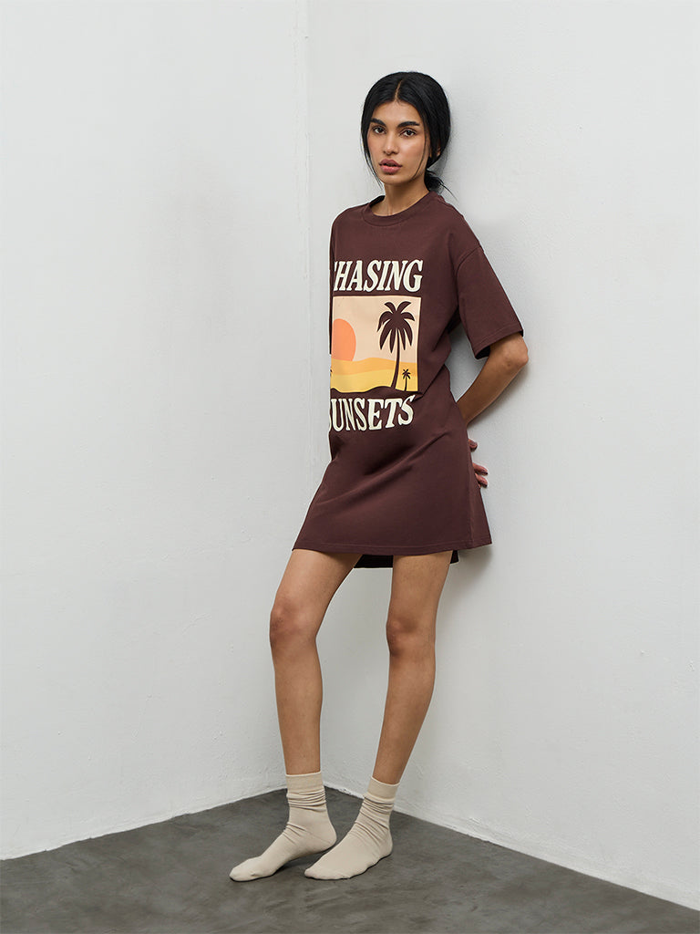 Superstar Dark Brown Graphic Printed Cotton T-Shirt Dress