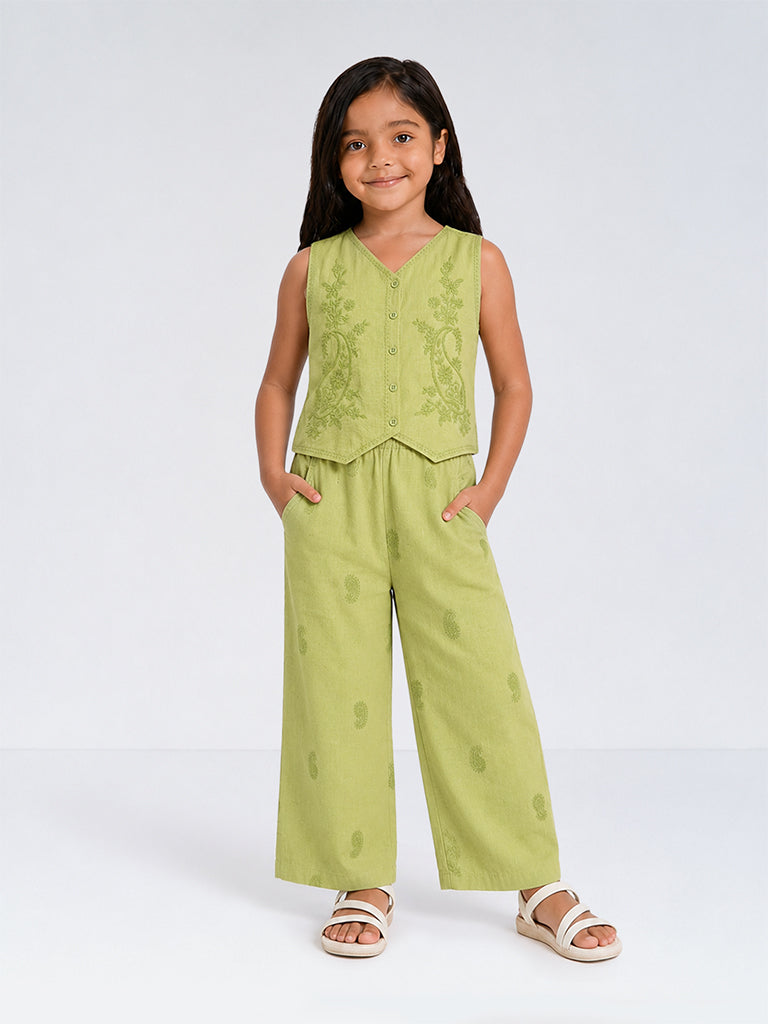 Utsa Kids Girls Green Paisley Embroidered Cotton-Blend Waistcoat (8-14 yrs)