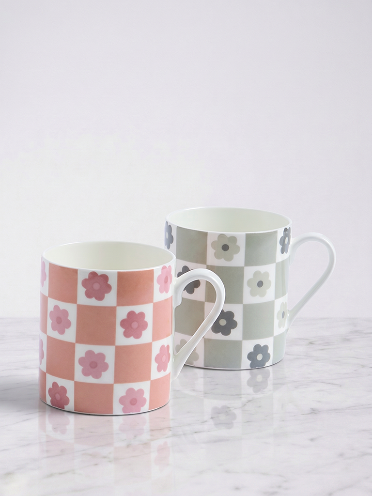 Westside Home Pink and Sage Checks Printed Mugs - Set of 2
