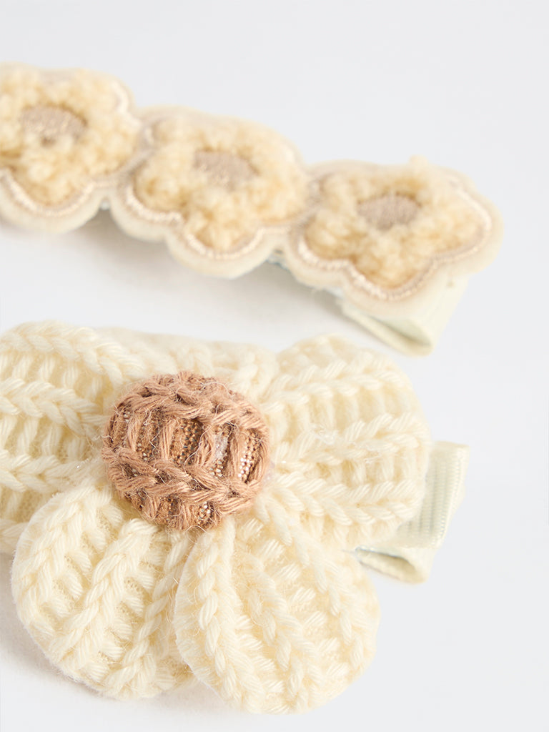 Westside Accessories Off-White Floral Crochet Hair Clips