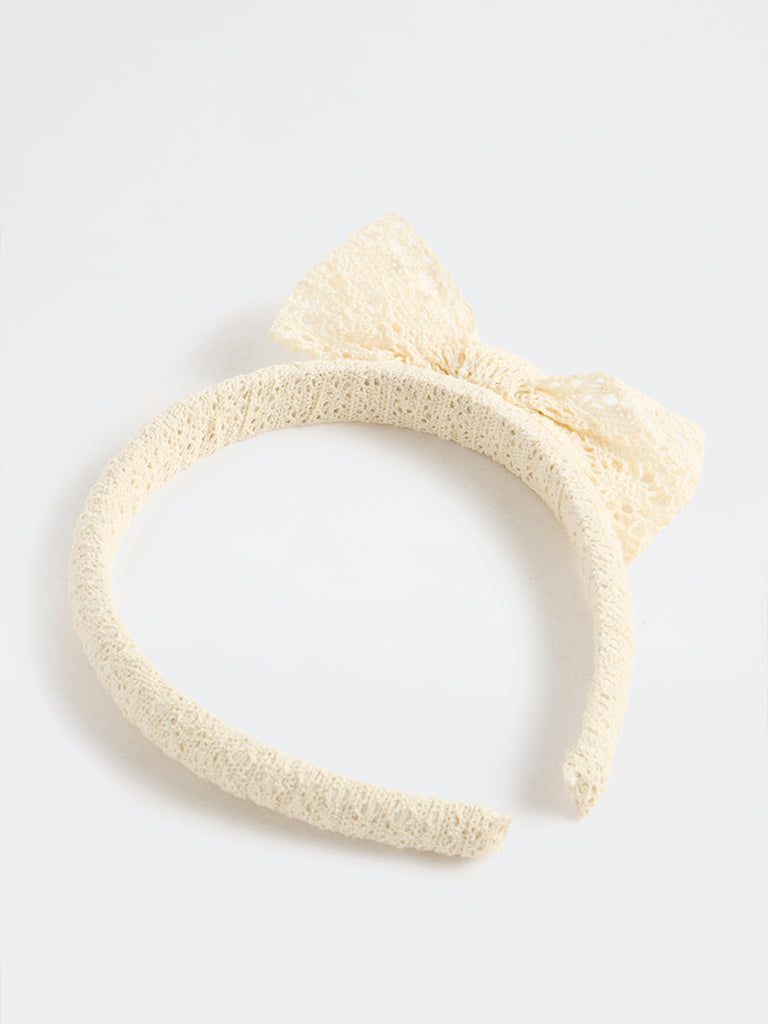 Westside Accessories Cream Lace Bow Hair Band