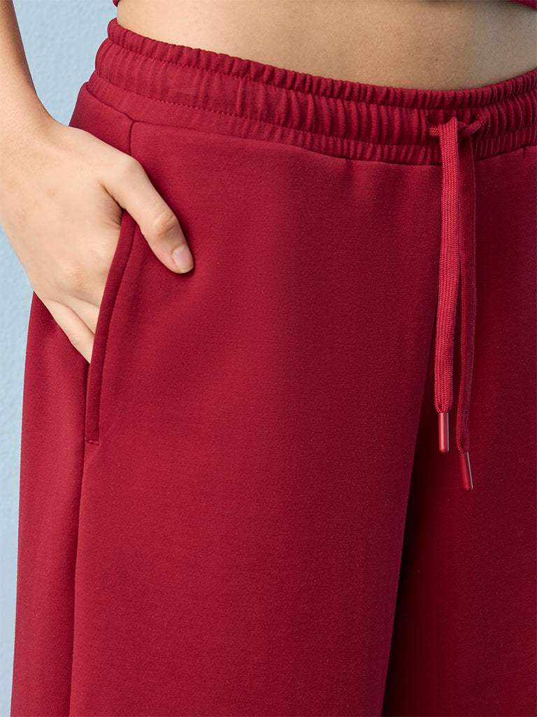 Nuoflexx Red High-Rise Pants