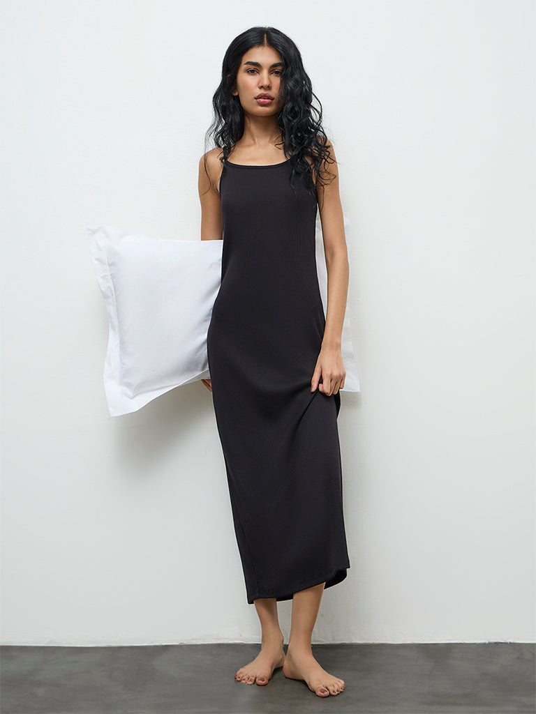 Superstar Black Ribbed Straight Dress