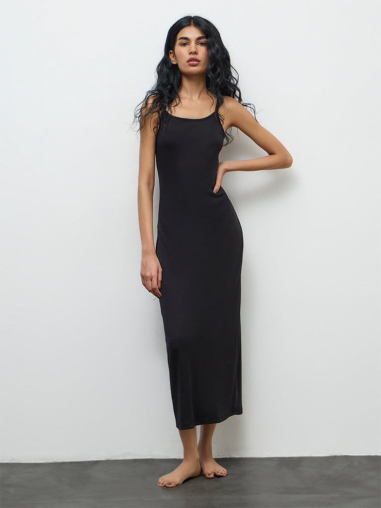 Superstar Black Ribbed Straight Dress