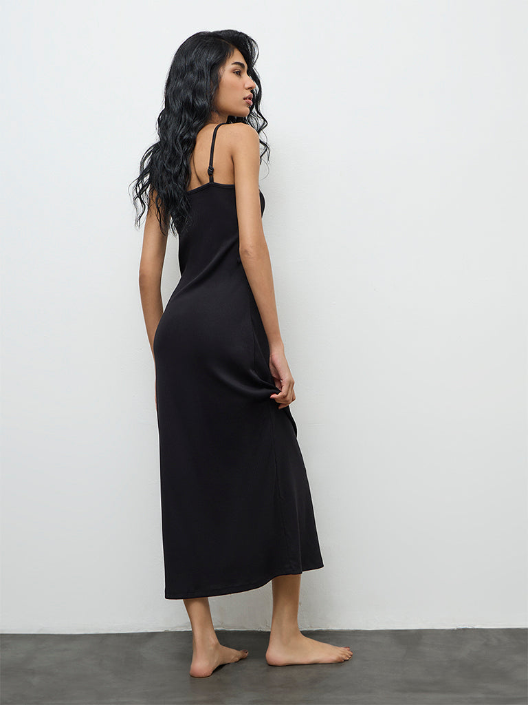 Superstar Black Ribbed Straight Dress
