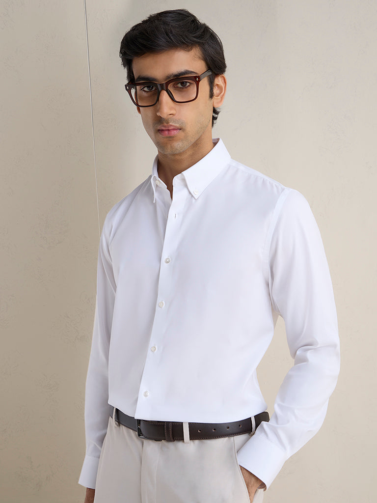 WES Formals White Solid Slim-Fit Cotton Shirt