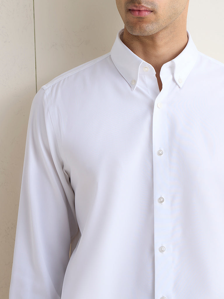 WES Formals White Solid Slim-Fit Cotton Shirt