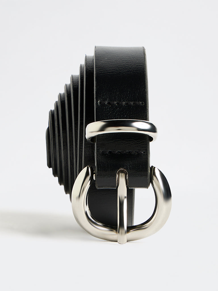Westside Accessories Black C-Buckle Belt