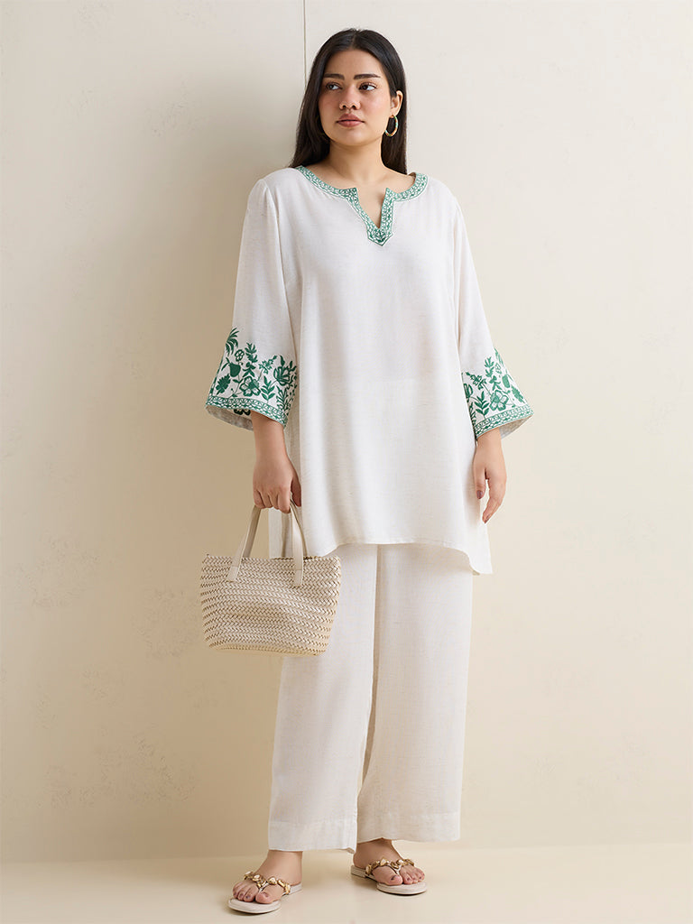 Diza Off-White Embroidered Tunic