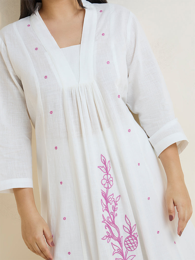Diza White Floral Embroidered Cotton A-Line Kurta