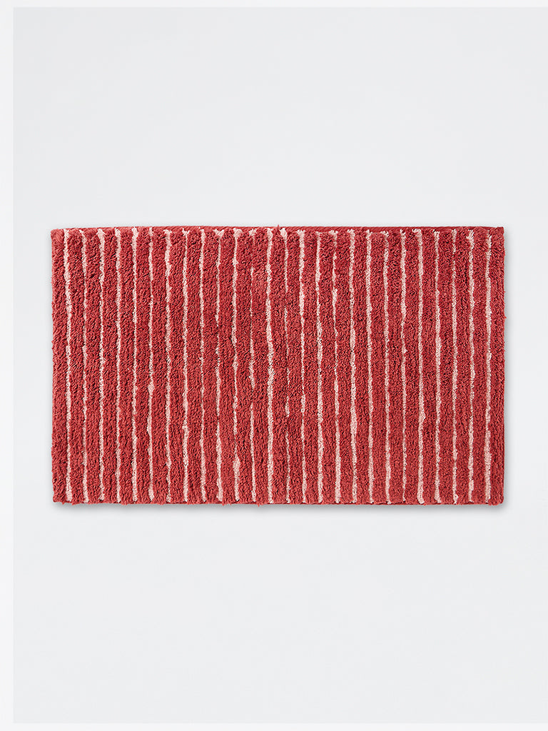 Westside Home Red Striped Bath Mat