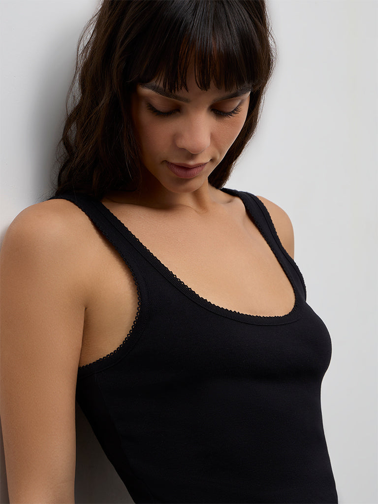 Wunderlove Black Solid Cotton Camisole