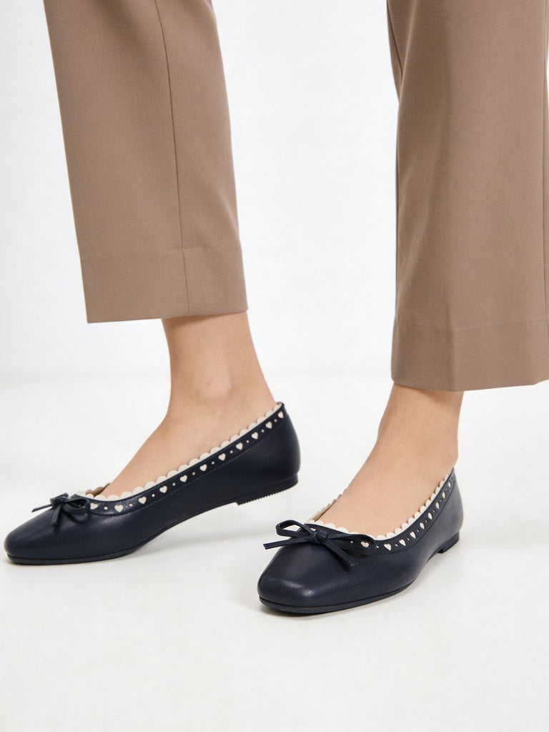 LUNA BLU Black Ballerinas