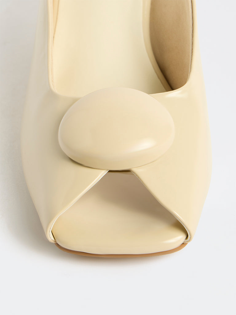 LUNA BLU Cream Block Heel Sandals