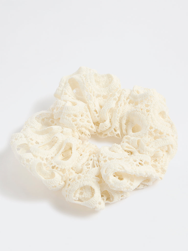 Westside Accessories White Crochet Scrunchie