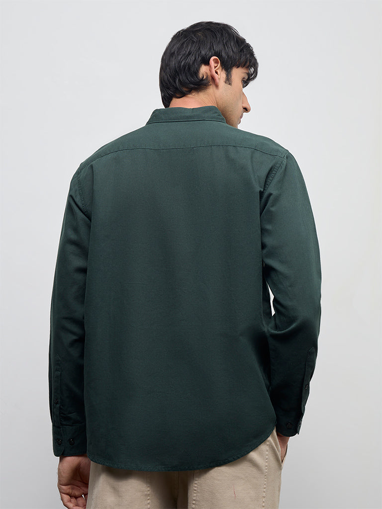 WES Casuals Dark Green Solid Relaxed-Fit Cotton-Blend Shirt