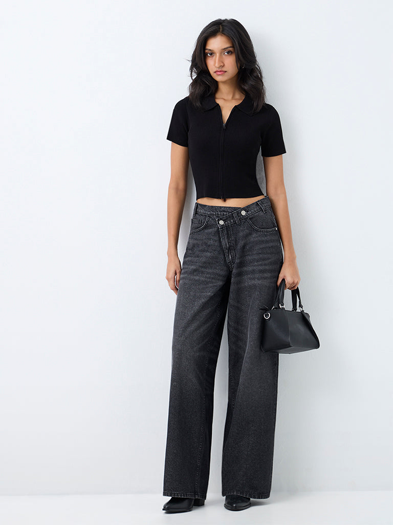 Nuon Black Ribbed Zipper-Front Top