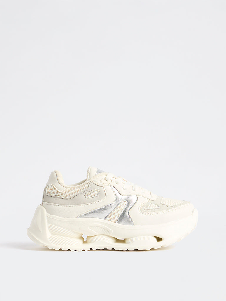 LUNA BLU Off-White Lace-Up Chunky Sneakers