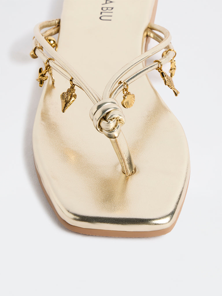 LUNA BLU Gold Thong-Strap Sandals