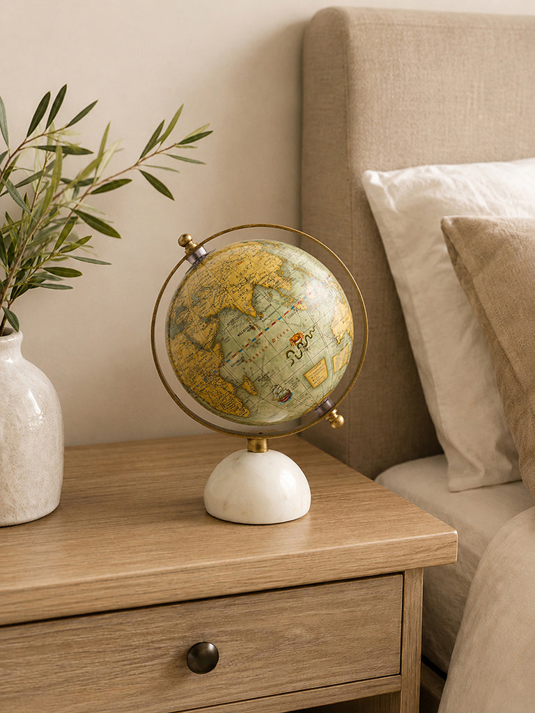 Westside Home Multicolor Antique-Style Globe with White Marble Base