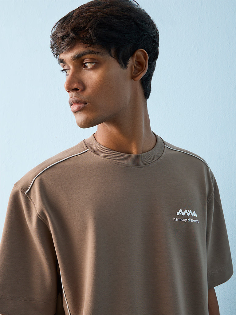 Nuoflexx Taupe Graphic Embossed Relaxed-Fit T-Shirt