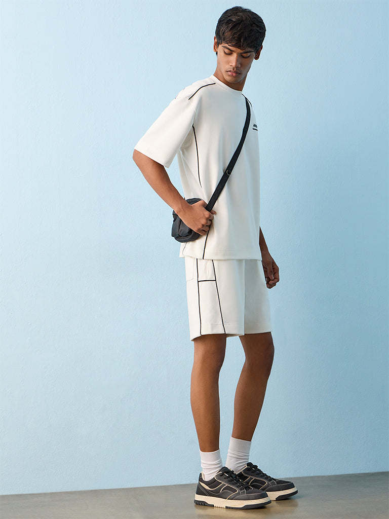 Nuoflexx White Text Embossed Relaxed-Fit Mid-Rise Shorts