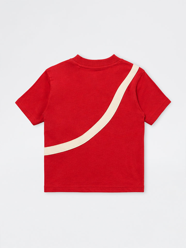 HOP Kids Boys Red Pouch Detailed Cotton T-Shirt