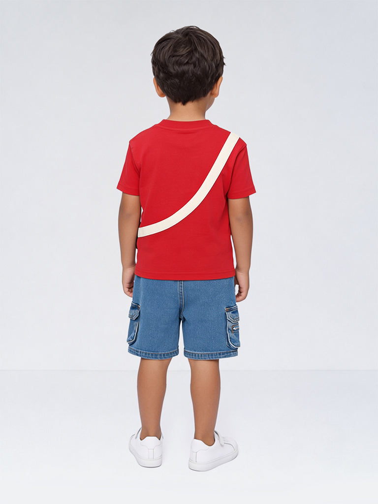 HOP Kids Boys Red Pouch Detailed Cotton T-Shirt