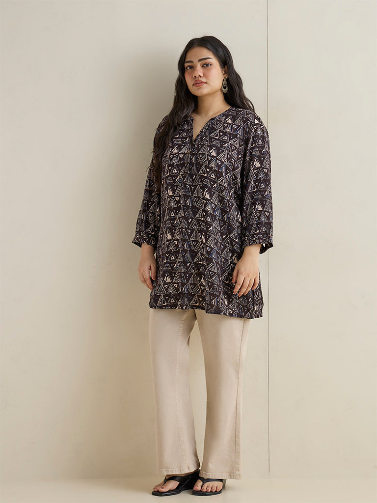 Diza Black Geometric Printed Tunic