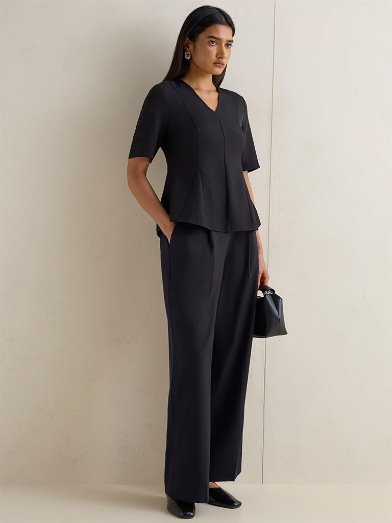 Wardrobe Black Solid Peplum Top