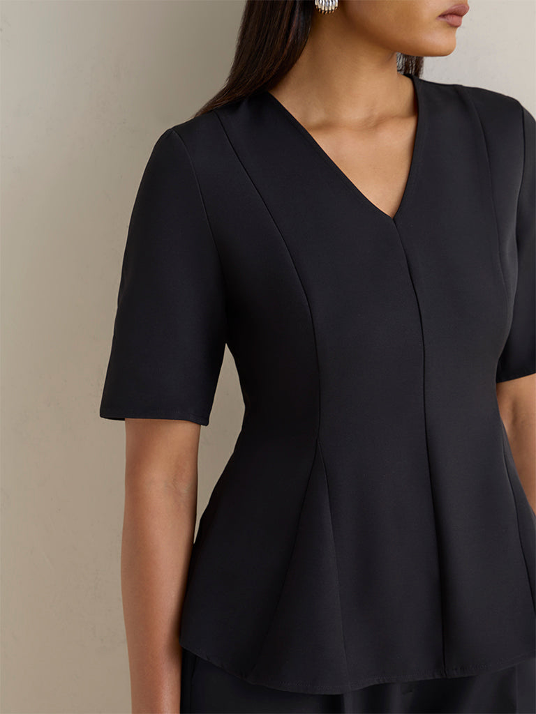 Wardrobe Black Solid Peplum Top