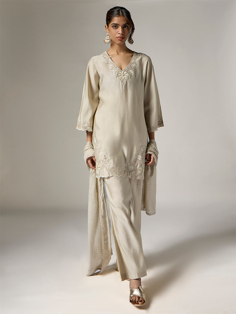 Vark Ivory Floral Embellished A-Line Ethnic Set