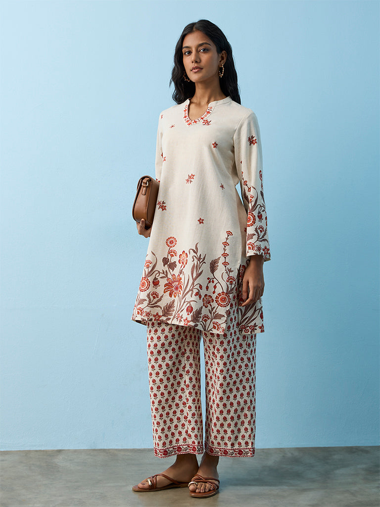 Utsa Off-White Foliage Printed Cotton-Blend A-Line Kurta