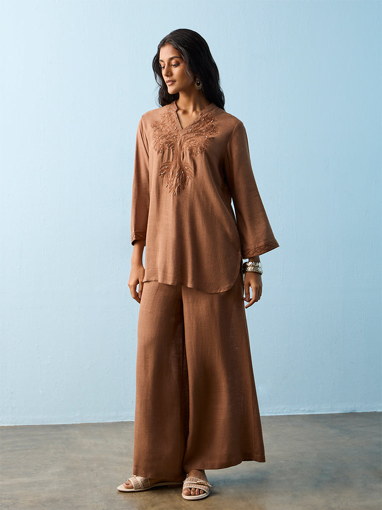 Utsa Brown Solid Pants