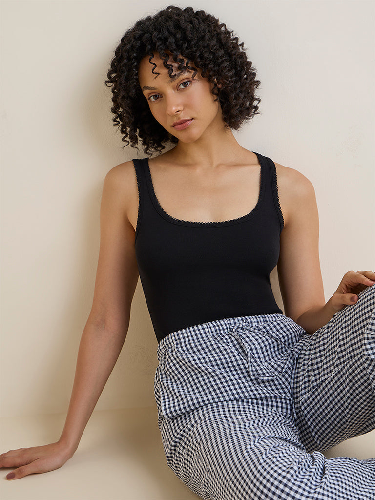 Wunderlove Black Solid Cotton Camisole