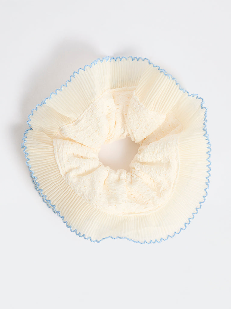 Westside Accessories Off-White Frill Scrunchie