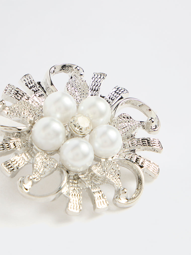 Westside Accessories Silver Pearl Floral Motif Brooch