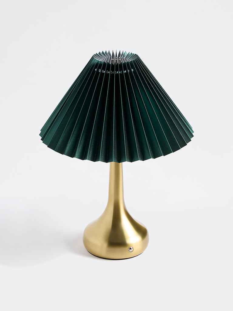 Westside Home Emerald Green Ribbed-Textured Metal Table Lamp with Shade and Charging Cord