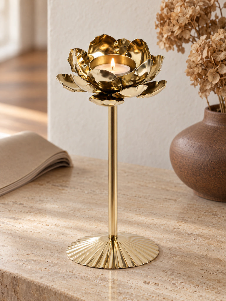 Westside Home Gold Floral Design Tealight Candle Holder