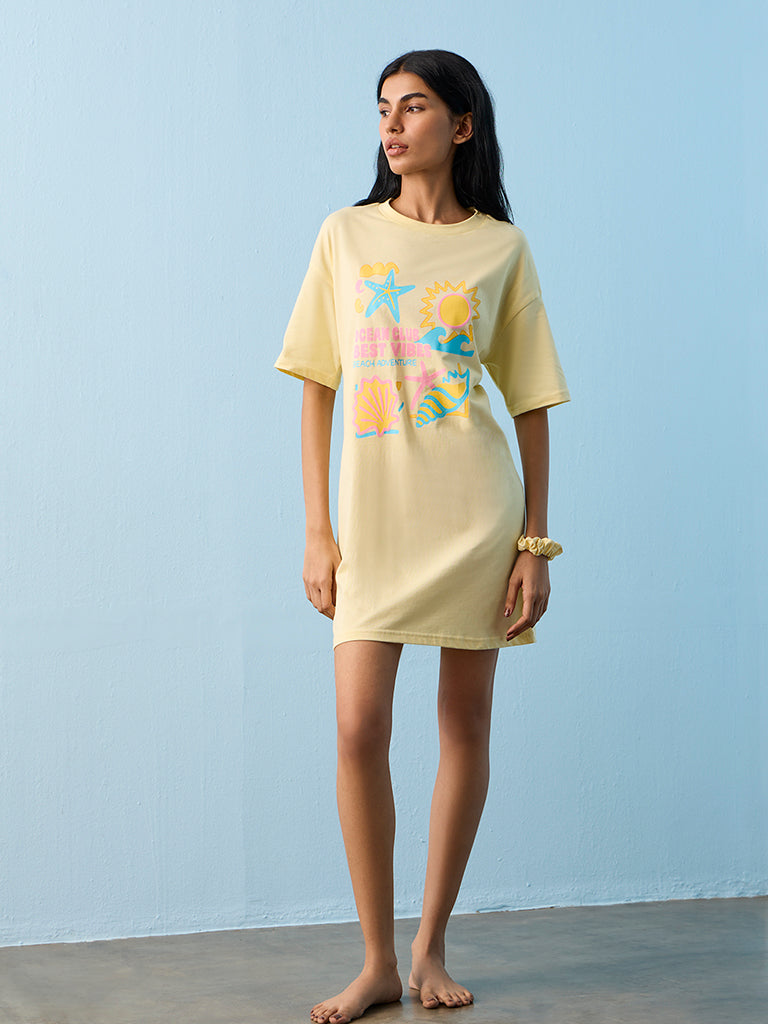 Superstar Yellow Beach-Inspired Cotton T-Shirt Dress