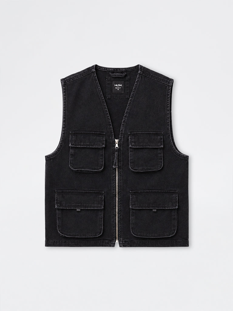Nuon Dark Charcoal Multi-Pocket Relaxed-Fit Denim Jacket