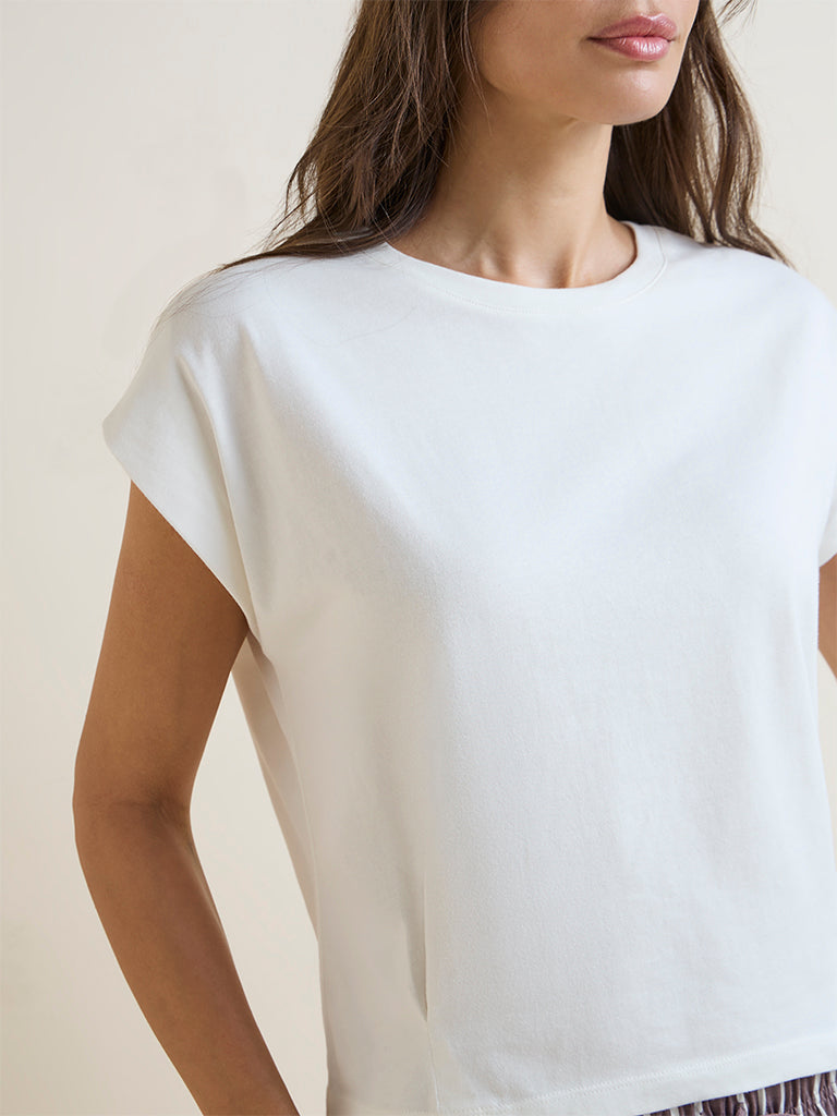 Wunderlove White Solid Cotton T-Shirt