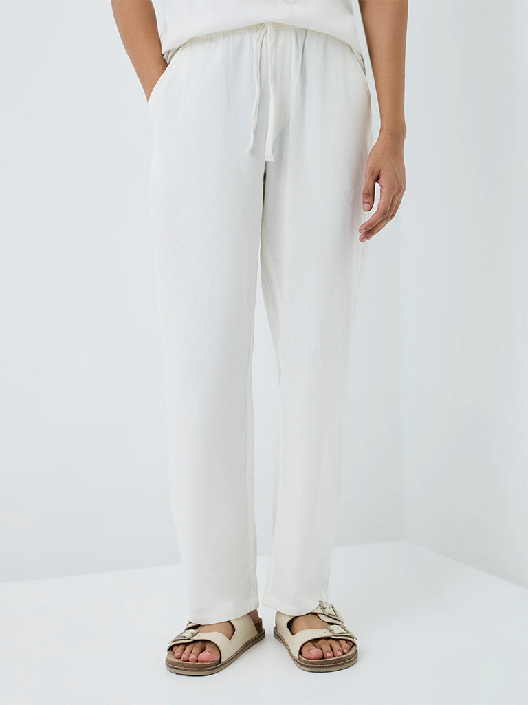 ETA Off-White Solid Relaxed-Fit Mid-Rise Cotton Chinos