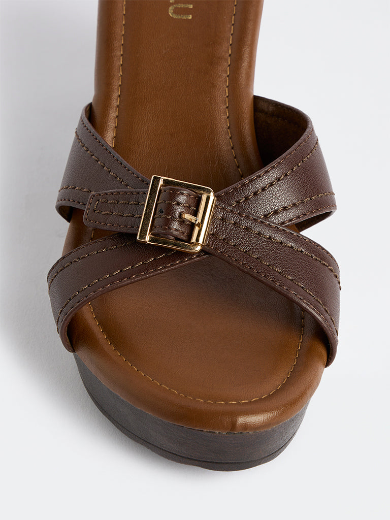 LUNA BLU Brown Criss-Cross Strap Heel Sandals